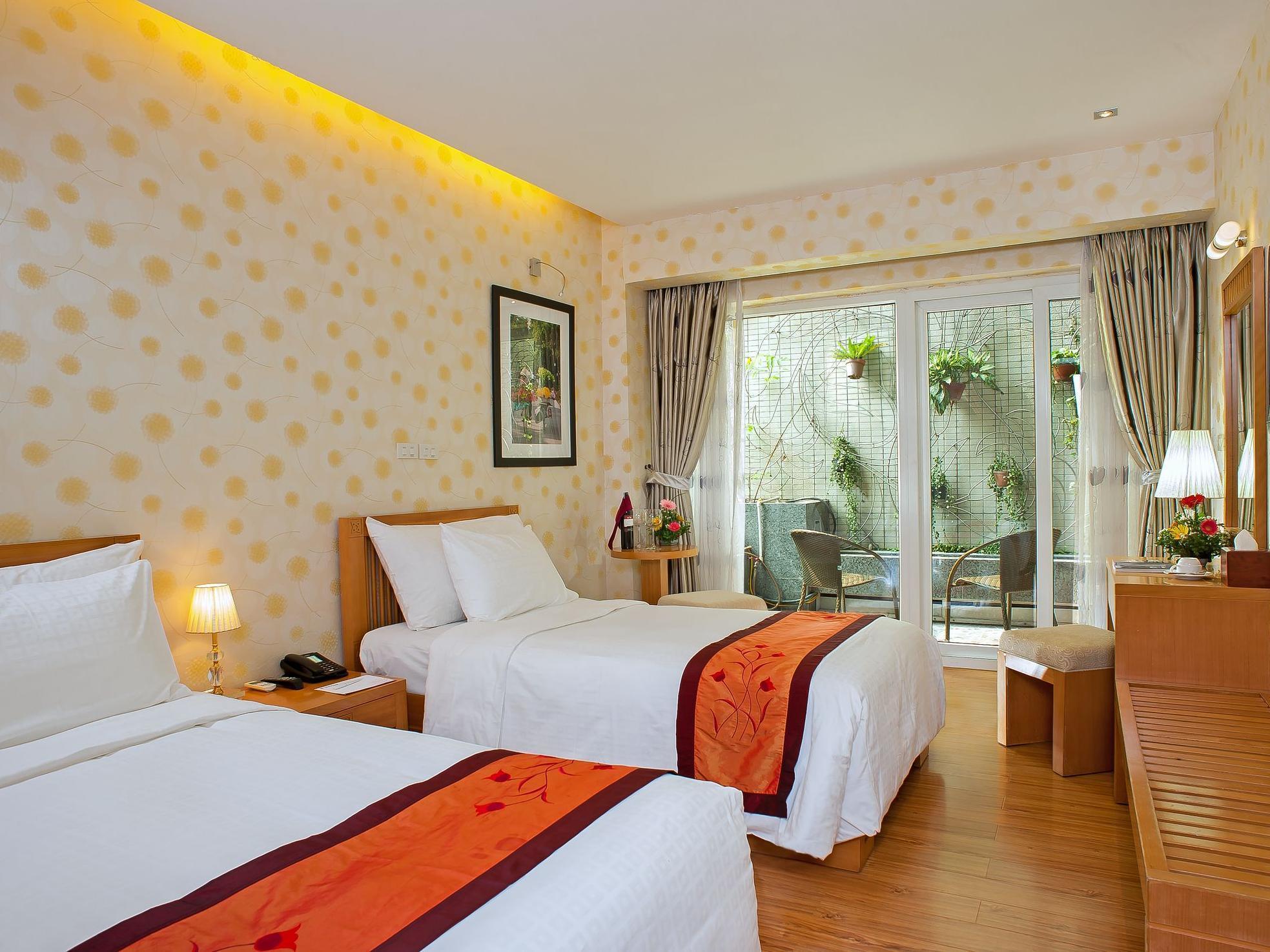 Tam Hotel 3*