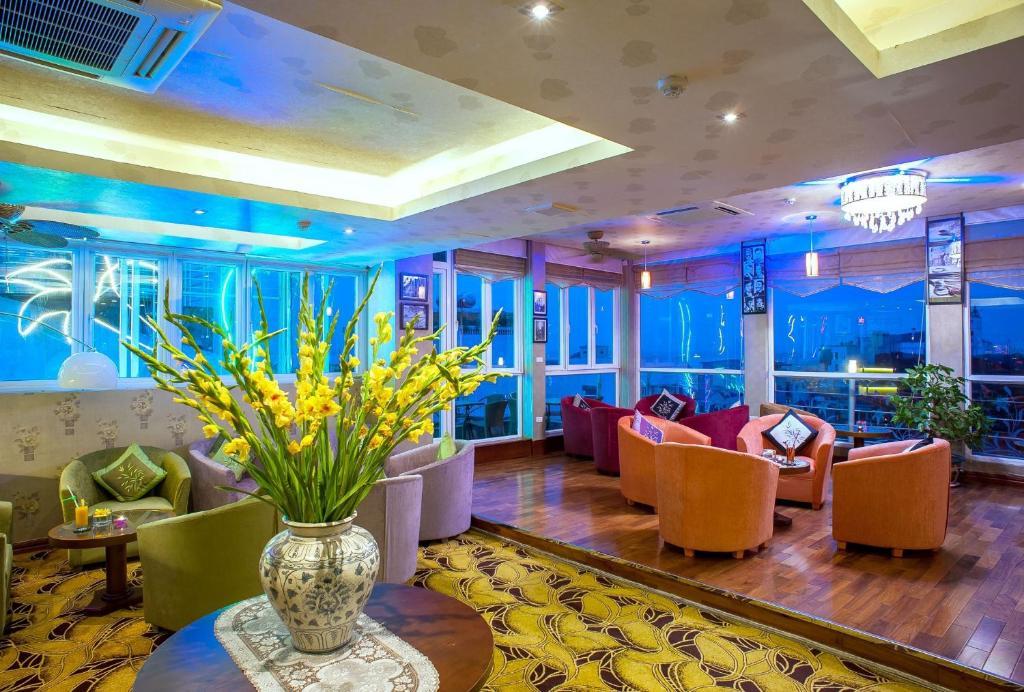 Tam Hotel 3*